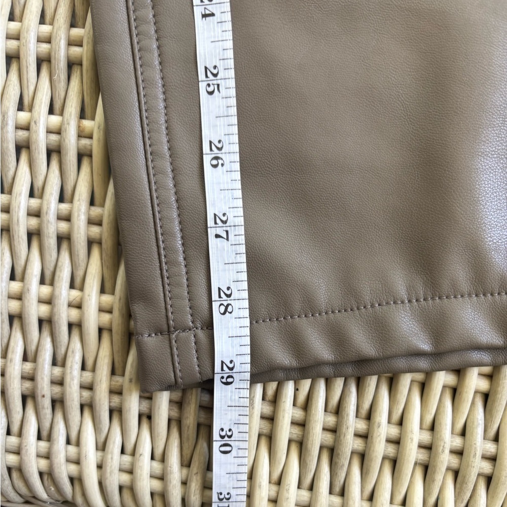 Abercrombie and Fitch Curve Love Vegan Leather 90s Relaxed Pants 6 boho grunge - Picture 7 of 7